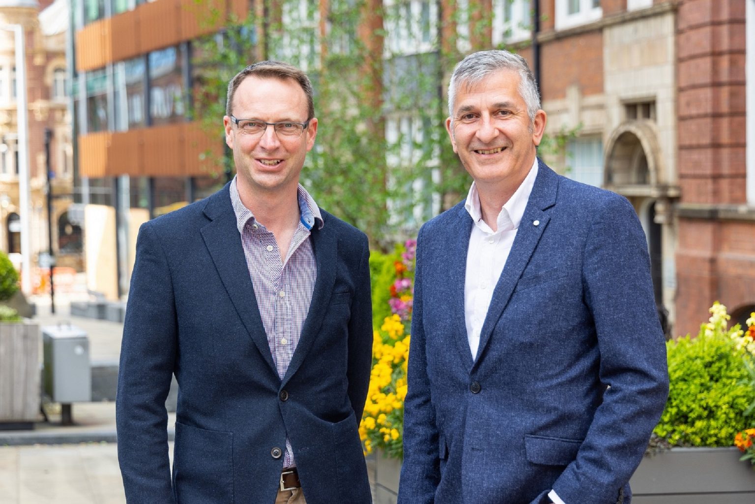 Pic 2 – Jonathan Newbold (l) with Jason Nash (r) Law News | Browne Jacobson appoints new head of Manchester professional indemnity team
