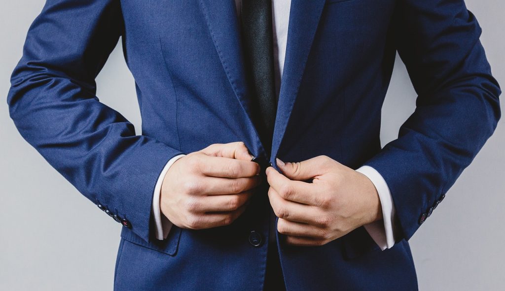 businessman-4914044_1280 Law News | New report finds recruiting and retaining talent the biggest threat to the global legal sector