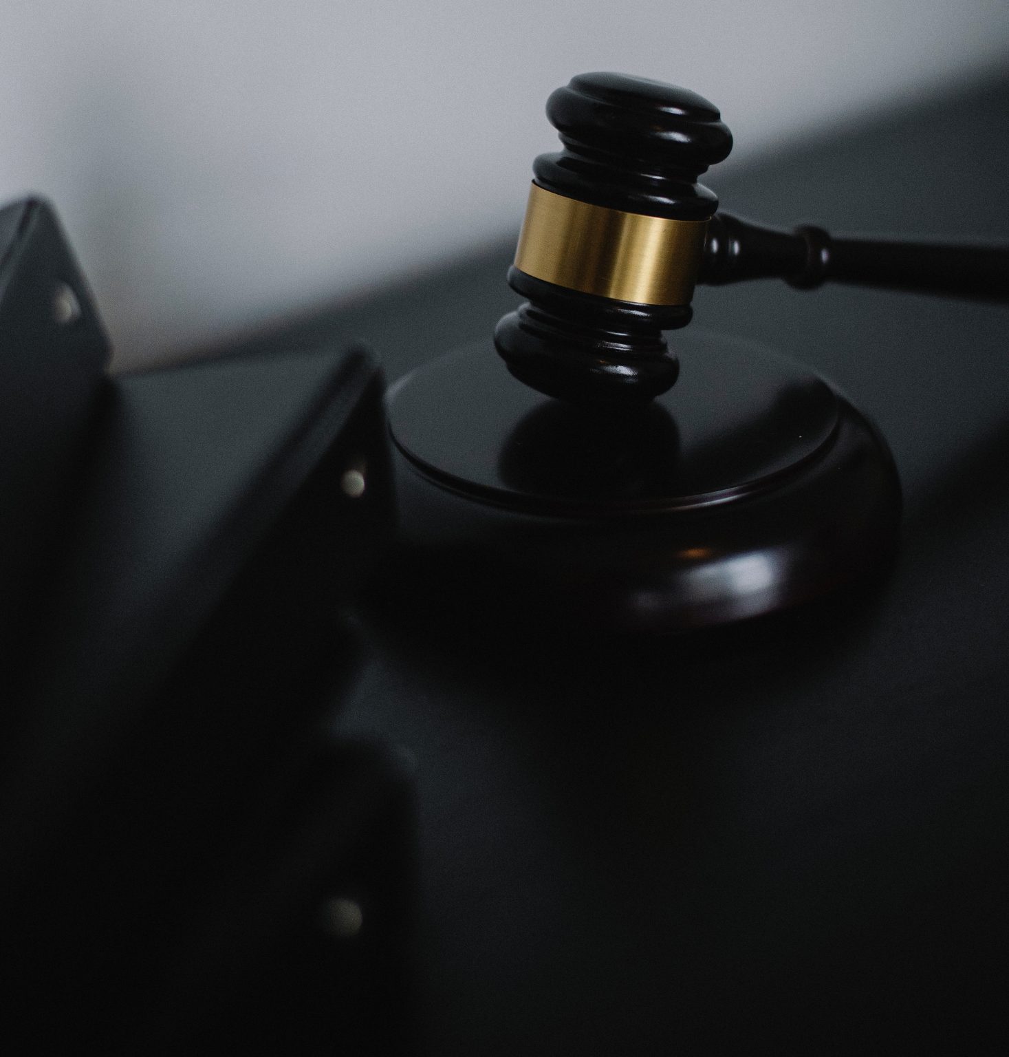 pexels-sora-shimazaki-5668484 Law News | JUSTICE SERVED TO DISHONEST LAW FIRM THAT TRIED TO DEFRAUD INSURANCE FIRM BY IMPERSONATING A CLIENT