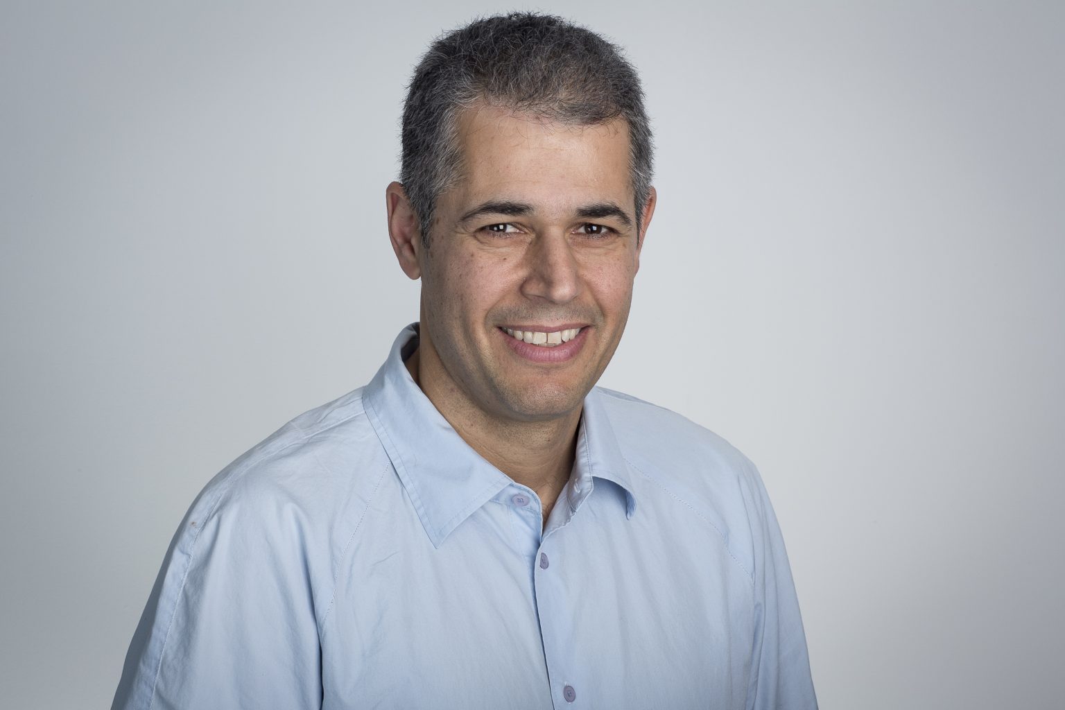 Law News | Efraim Harari Appointed as Chief Legal Officer at Armis