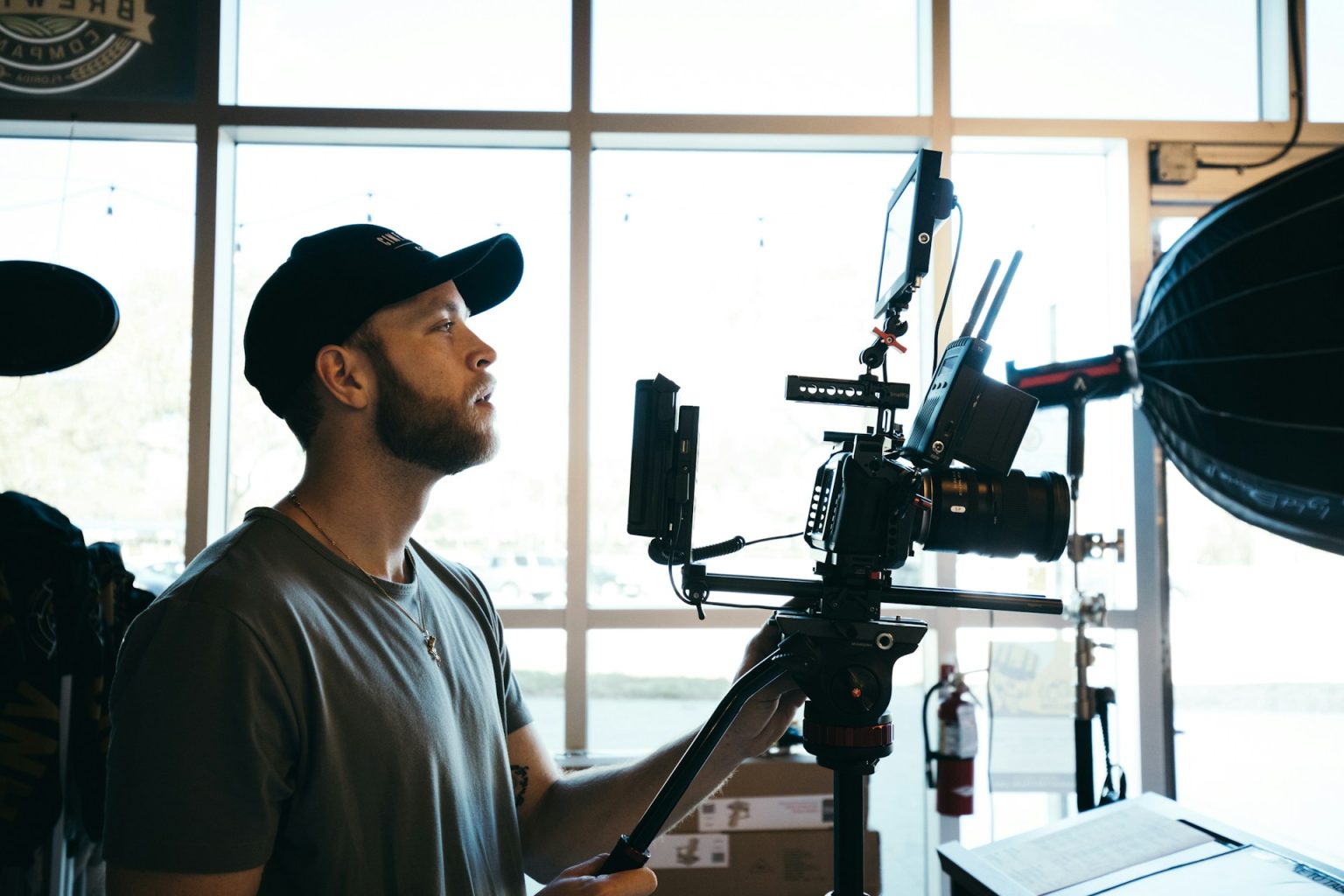 kal-visuals-8OFRGUcJP2Y-unsplash How Law Firms Can Use Video to Improve Hiring and Win More Business