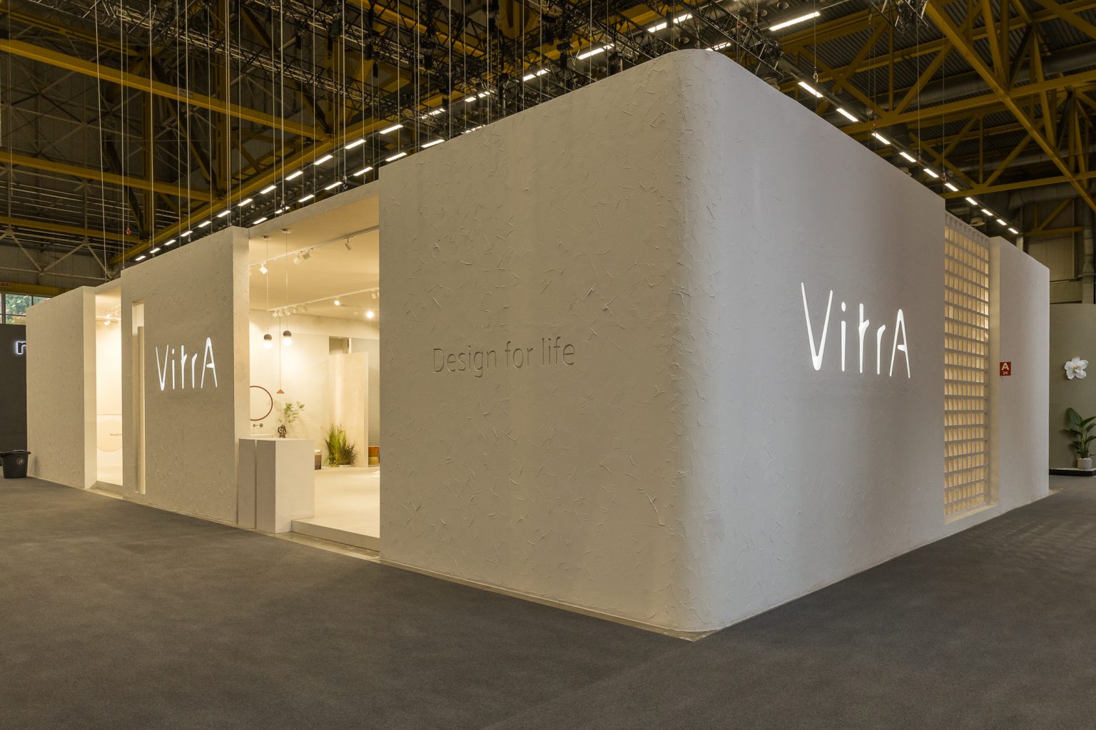Law News | VitrA Tiles at Cersaie 2025: Introducing “100% Recycled Porcelain Tile” and V-Tone Technology