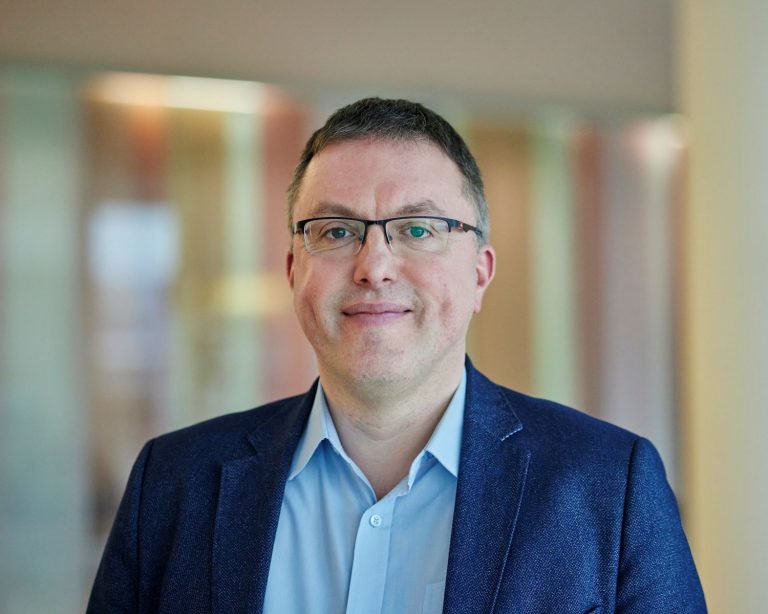Richard-Knight-77a60a6a4fa7fa02c5454f48862fa4c1.jpg pensions lawyers