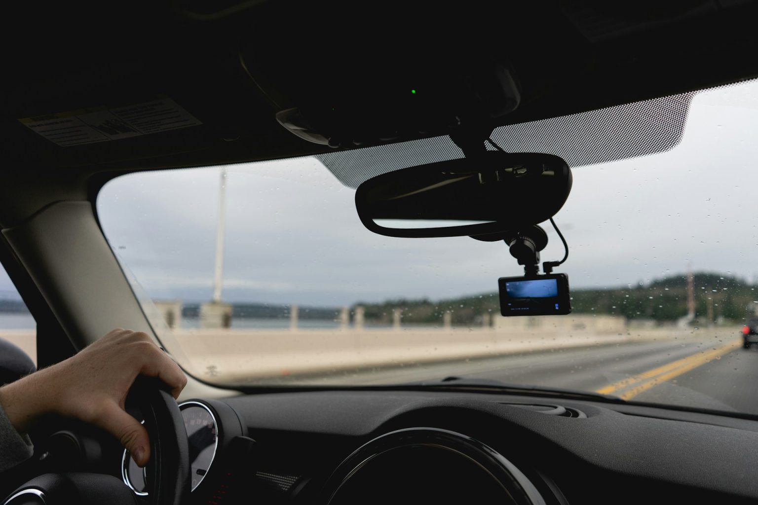 nicole-logan-UkPxN57vaDc-unsplash Dash Cam
