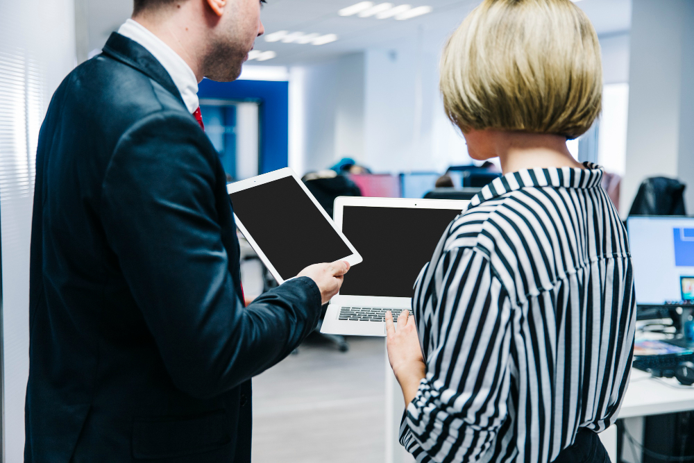 AI in Retail Investing Amid Consumer Complaints AI in Retail Investing Amid Consumer Complaints