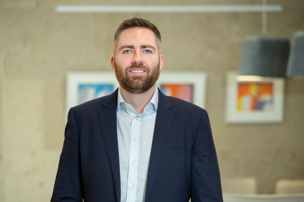 Niall-Mackle-aa21c4b0c063181070b6698a03635416.jpg Law News | BayWa r.e. sells 121MWp solar portfolio spanning three English counties to Capital Dynamics