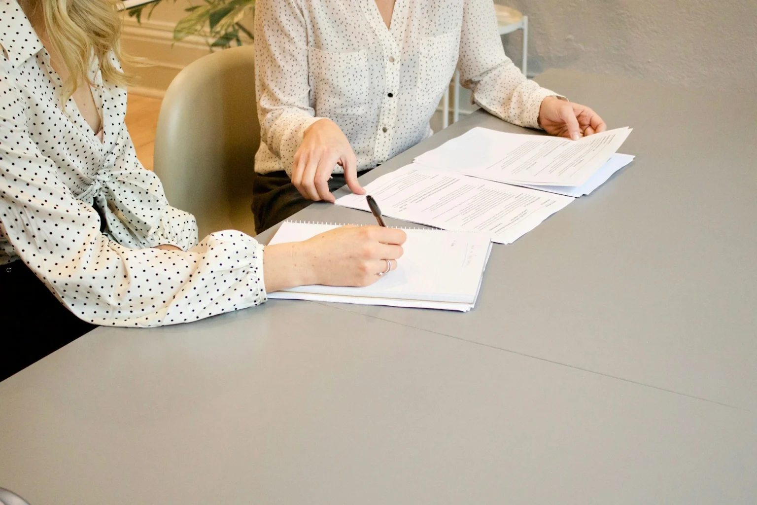 gabrielle-henderson-HJckKnwCXxQ-unsplash (9) Law News | ESG reporting requirements for in-house legal teams